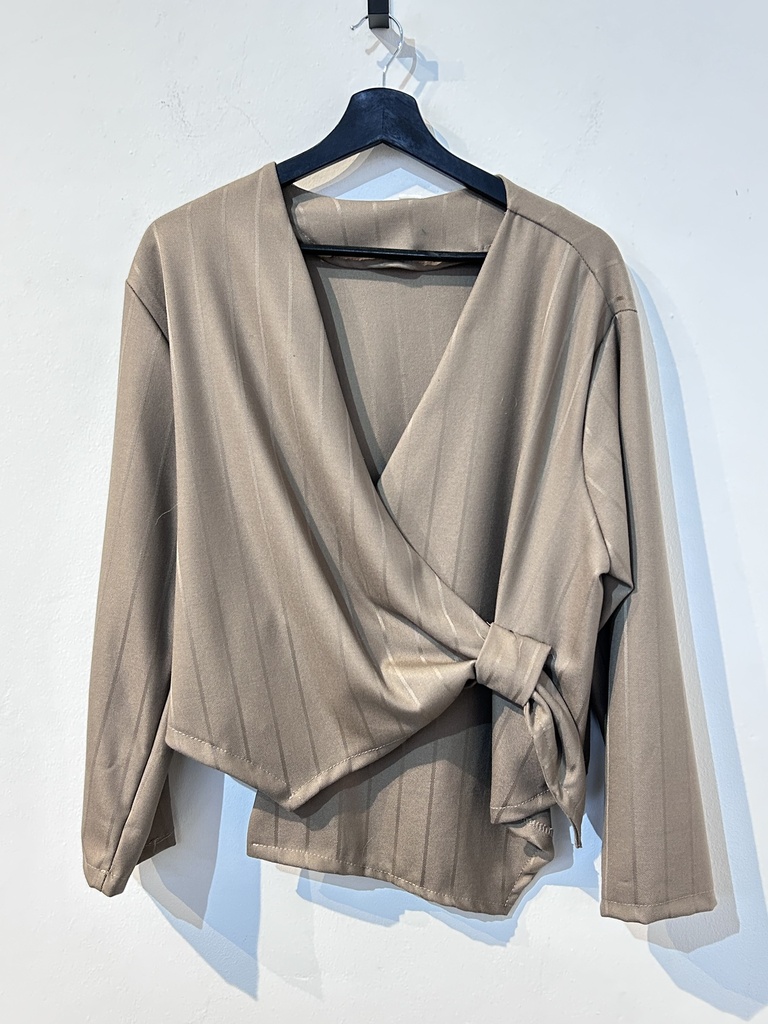 RO.AUT.11823 Jacke/*50