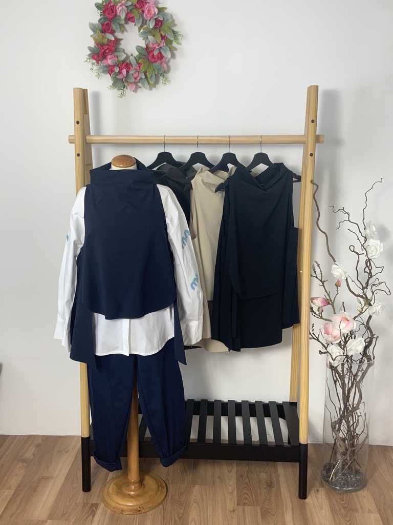 DA.H6.110225 Gilet Größe bis 38