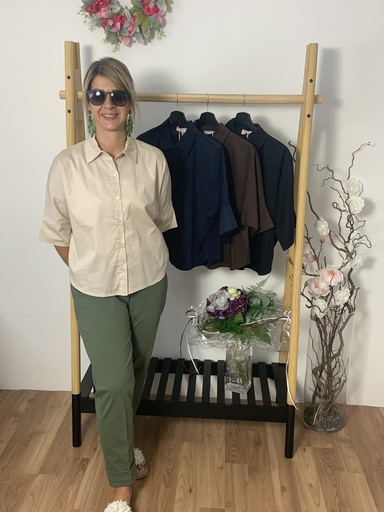ST.AUT.7368 Bluse Größe bis 42